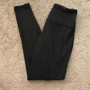 Victoria’s Secret Sport leggings